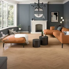 Laminátová podlaha Egger NatureSense Kingsize Dub Skanderborg hnedý SOL292F v obývačke
