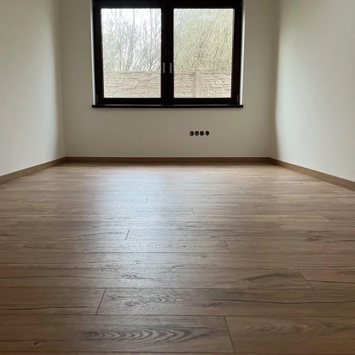 Realizácia laminátovej podlahy PARADOR Dub Century prírodný