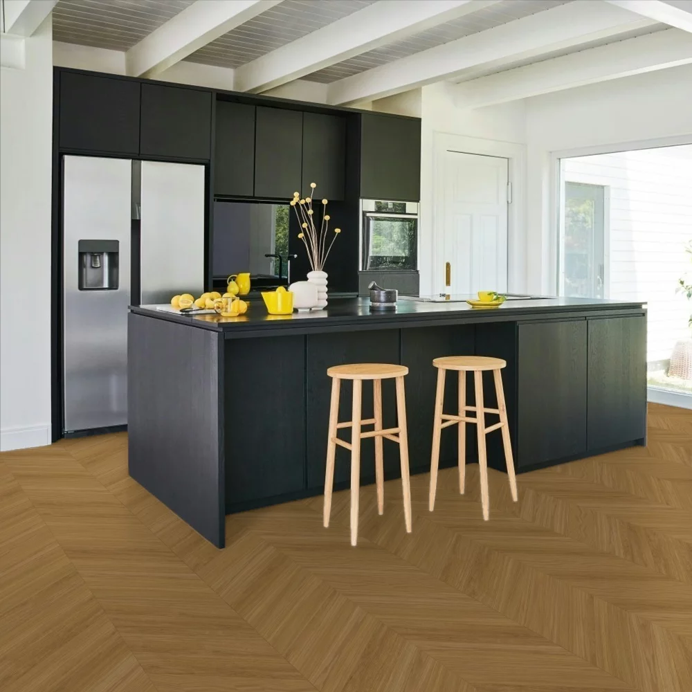 Vinylová podlaha Parador Trendtime 10 Chevron Dub Oxford karamelovo hnedý 1750867 v kuchyni