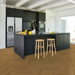 Vinylová podlaha Parador Trendtime 10 Chevron Dub Oxford karamelovo hnedý 1750867 v kuchyni