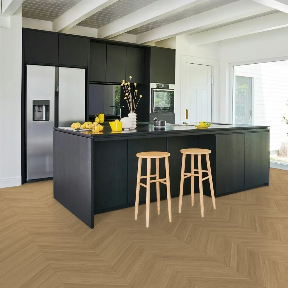 Vinylová podlaha Parador Trendtime 10 Chevron Dub Oxford prírodný 1750868 v kuchyni