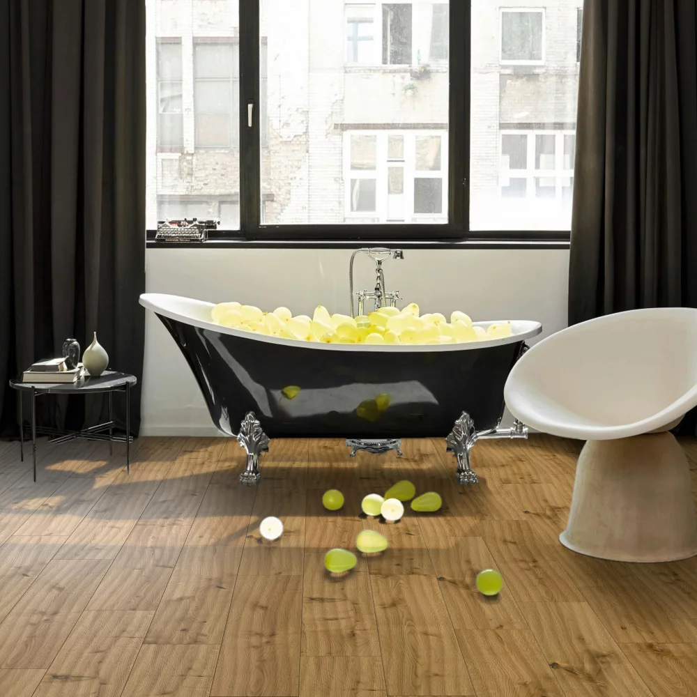 Drevená podlaha Parador Trendtime 8 Dub Kalahari 1751112 v kúpeľni