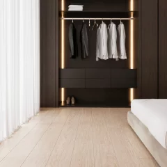 Laminátová podlaha KronoOriginal Atlantic 8 Dub Cream Darcy K844 v spálni so šatníkom